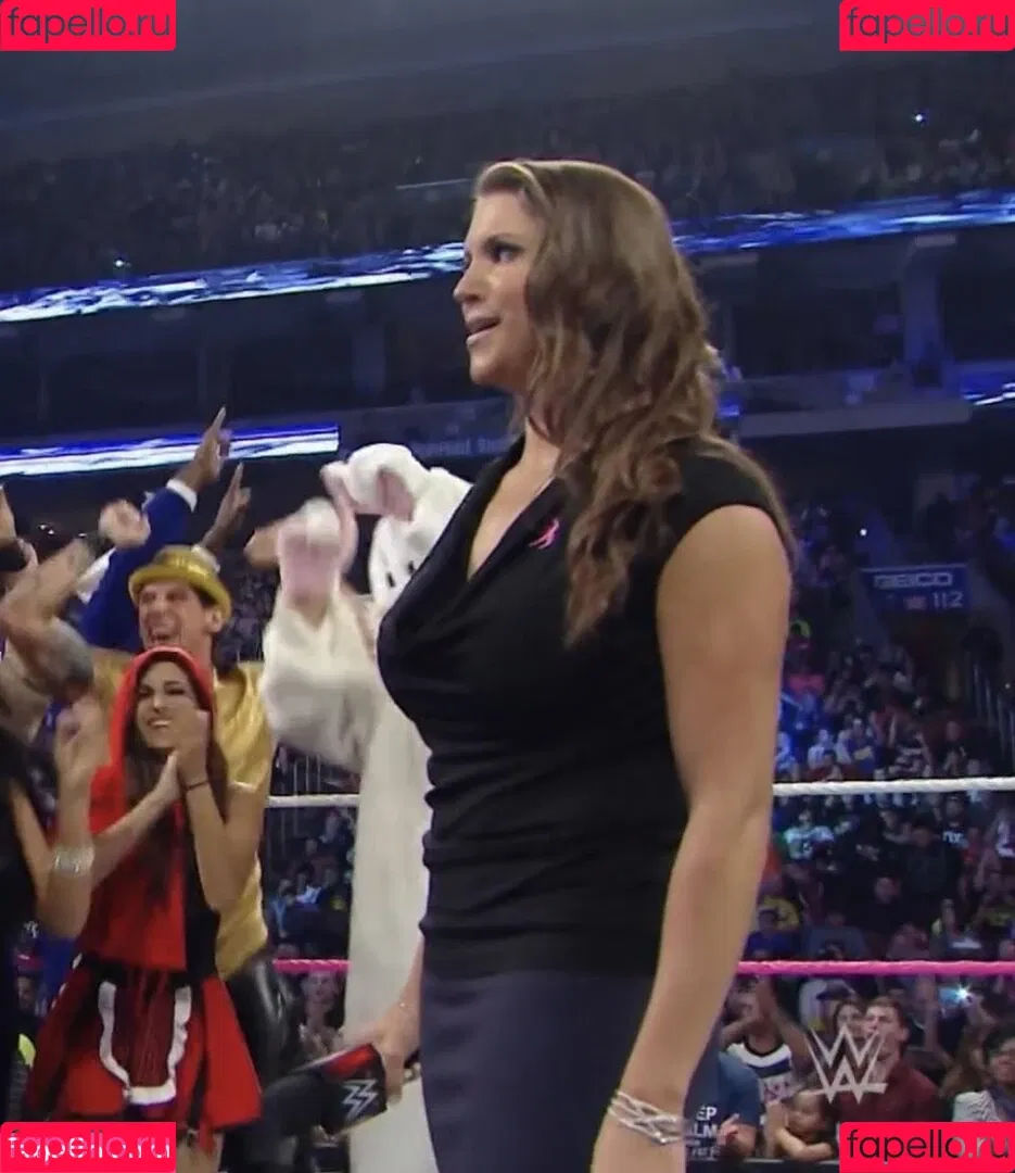Stephanie McMahon Onlyfans Photo Gallery 