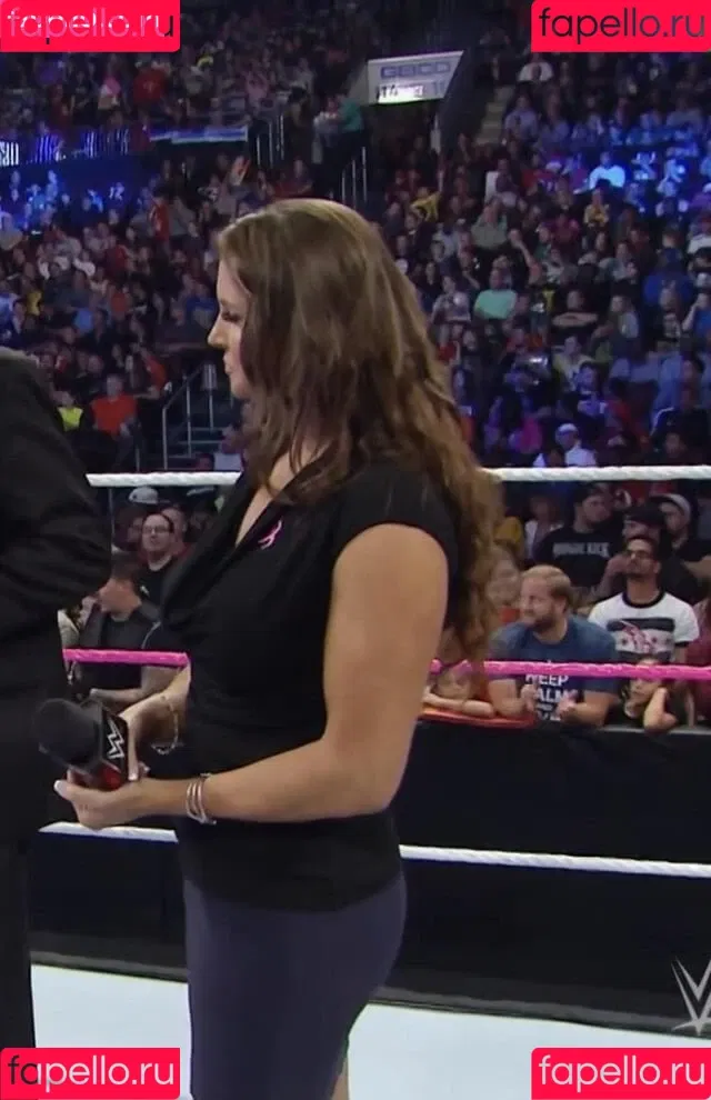Stephanie McMahon Onlyfans Photo Gallery 