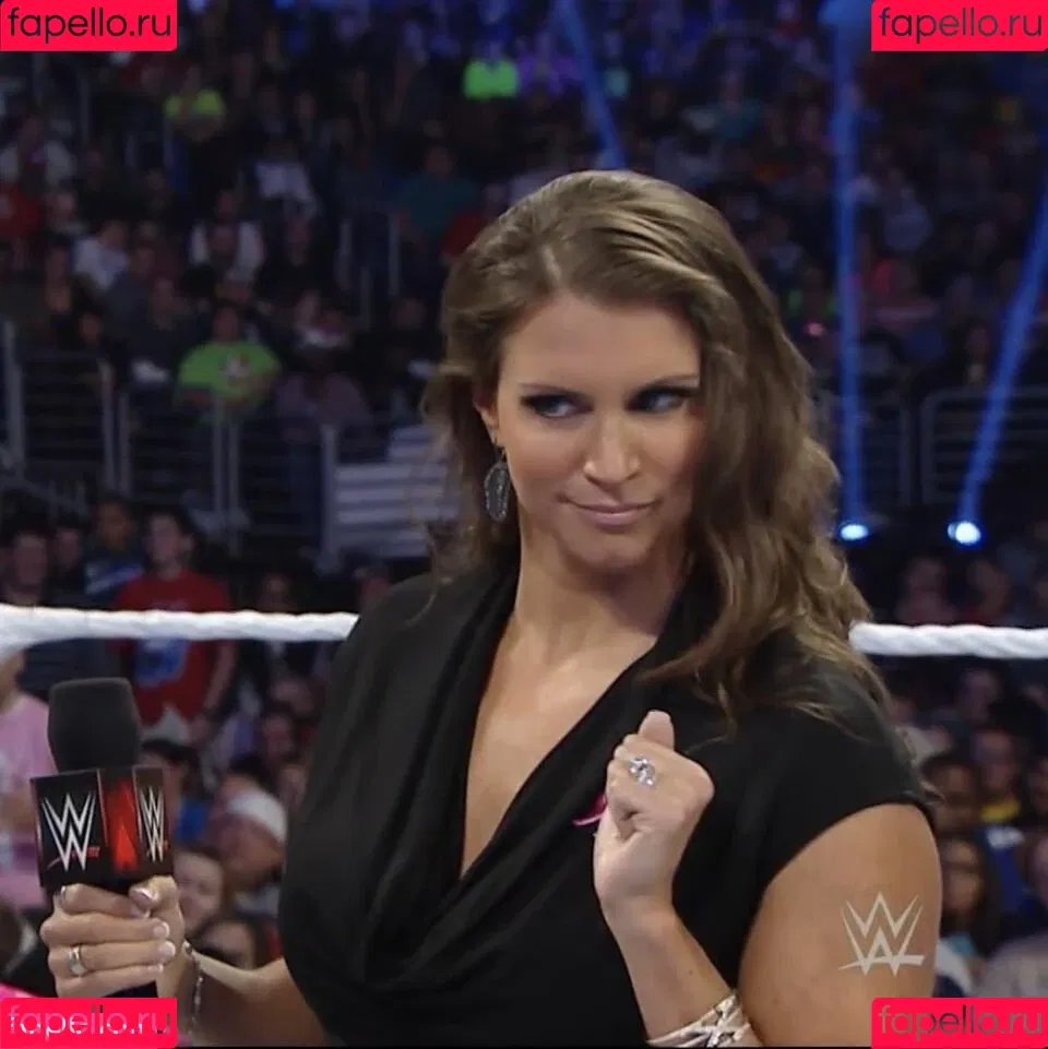Stephanie McMahon Onlyfans Photo Gallery 