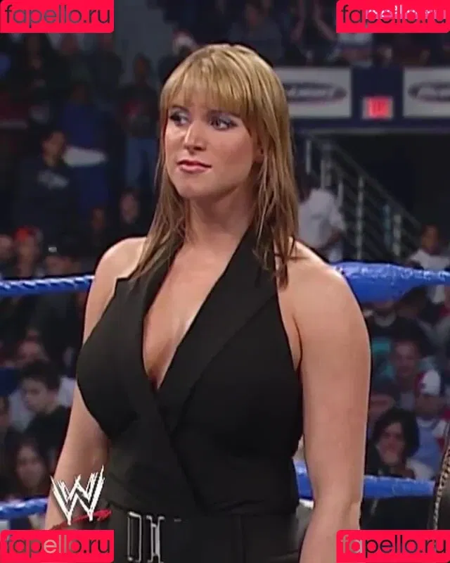 Stephanie McMahon Onlyfans Photo Gallery 