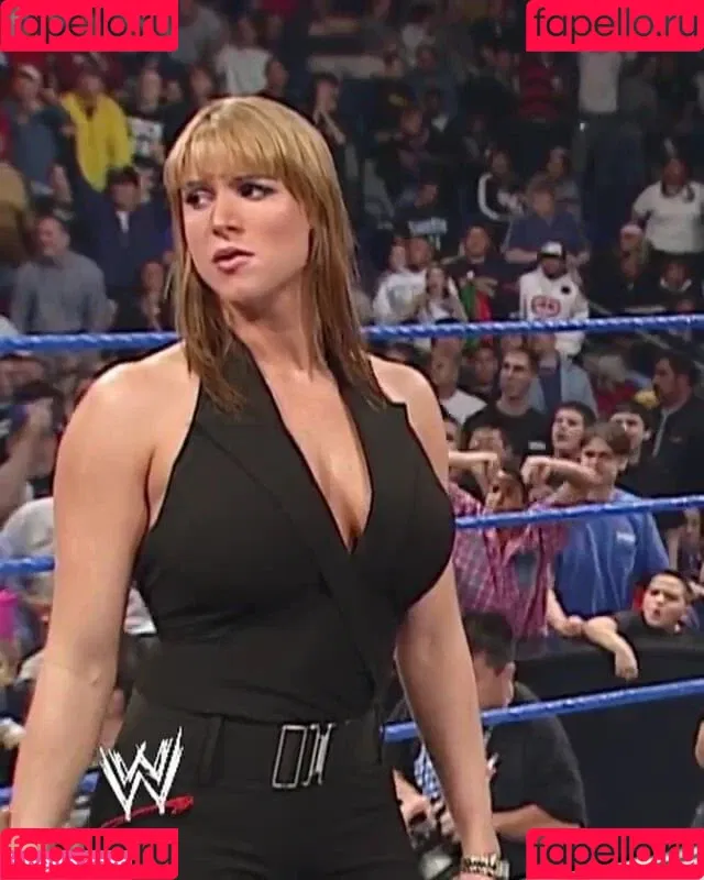 Stephanie McMahon Onlyfans Photo Gallery 