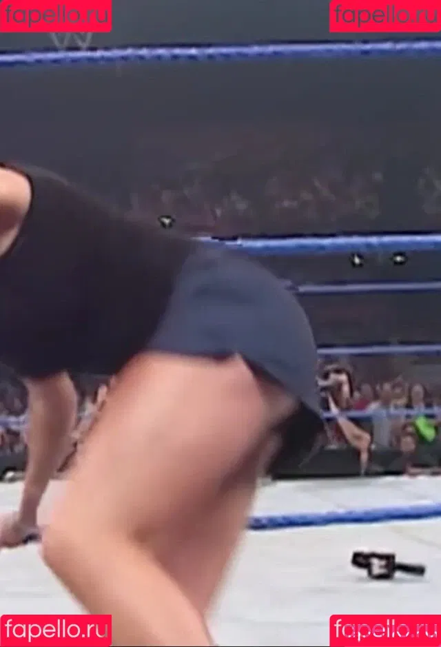 Stephanie McMahon Onlyfans Photo Gallery 