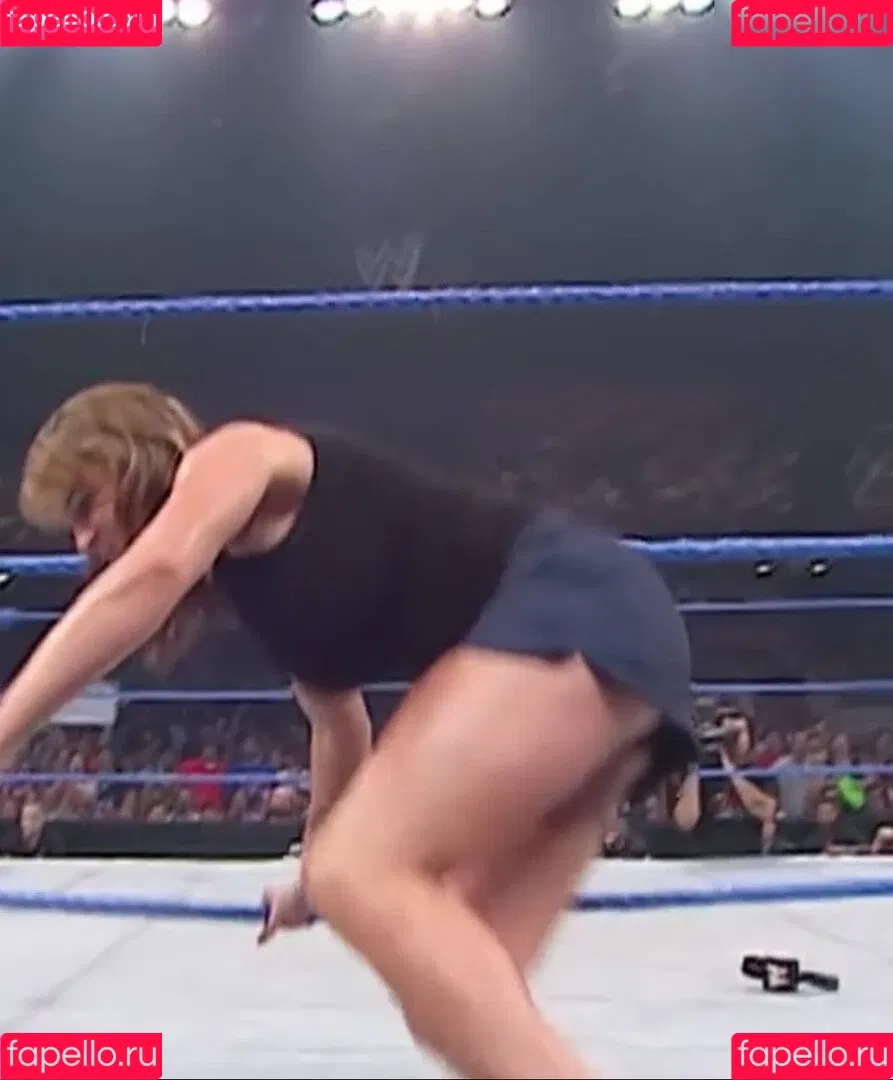Stephanie McMahon Onlyfans Photo Gallery 
