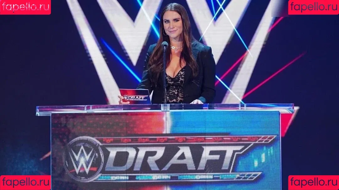 Stephanie McMahon Onlyfans Photo Gallery 