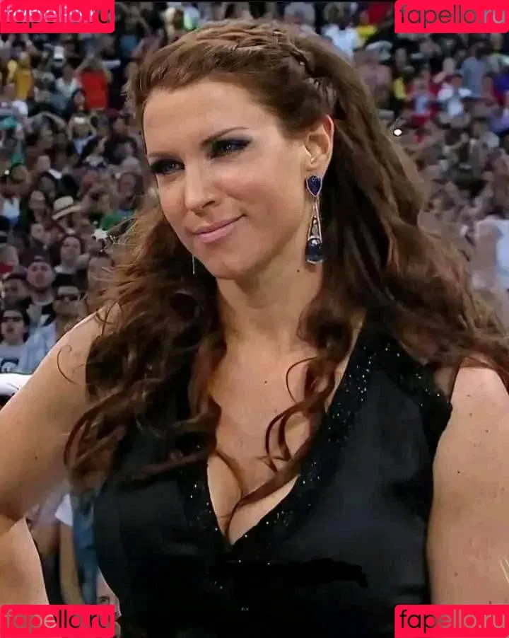 Stephanie McMahon Onlyfans Photo Gallery 
