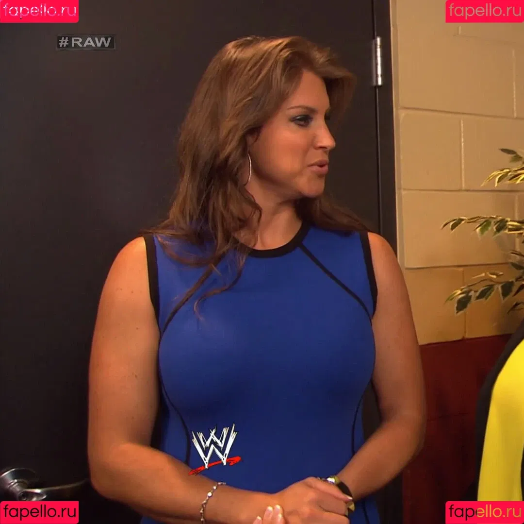 Stephanie McMahon Onlyfans Photo Gallery 