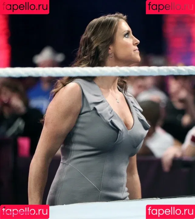 Stephanie McMahon Onlyfans Photo Gallery 