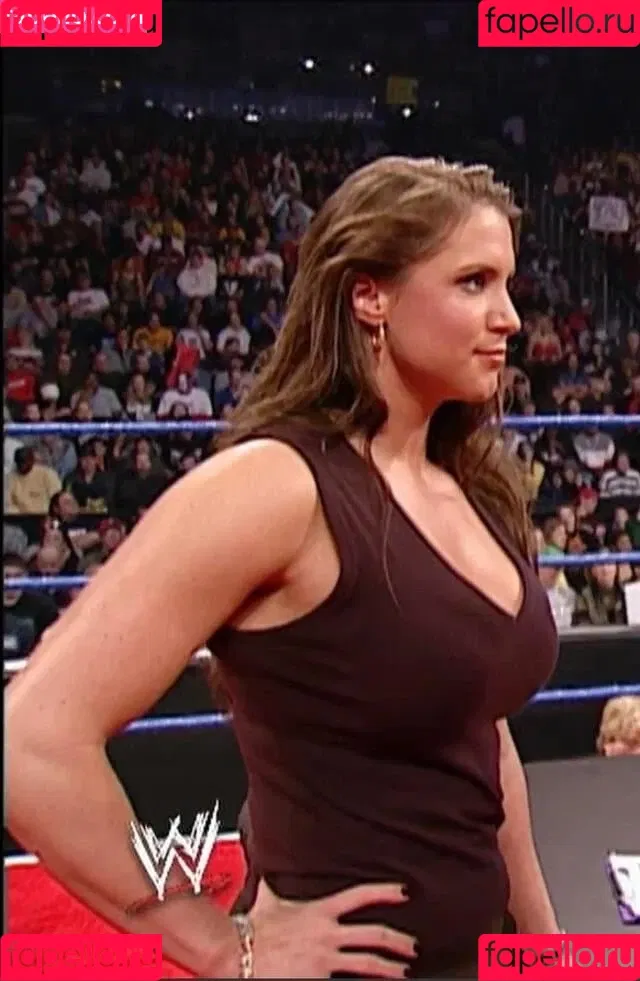 Stephanie McMahon Onlyfans Photo Gallery 