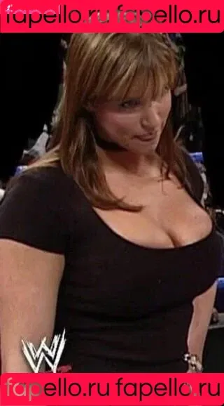 Stephanie McMahon Onlyfans Photo Gallery 