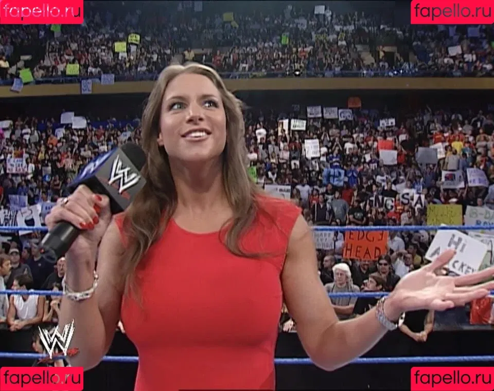 Stephanie McMahon Onlyfans Photo Gallery 