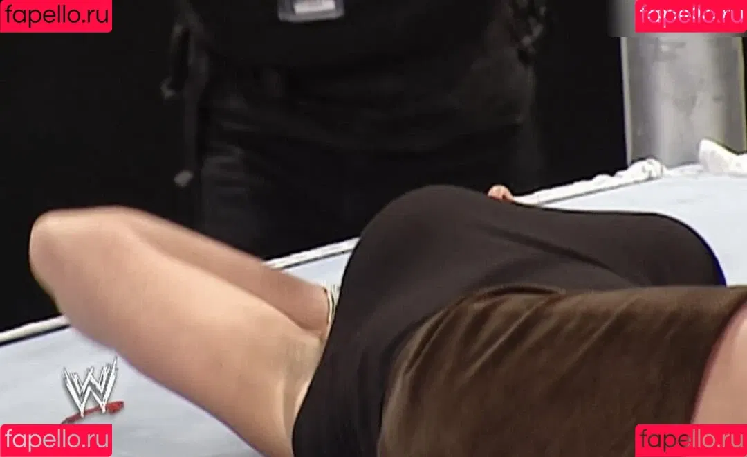 Stephanie McMahon Onlyfans Photo Gallery 