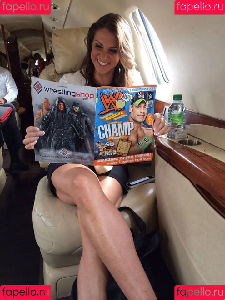Stephanie McMahon Onlyfans Photo Gallery 