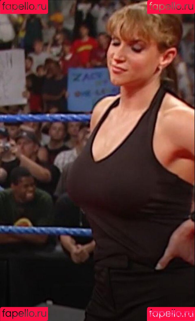Stephanie McMahon Onlyfans Photo Gallery 
