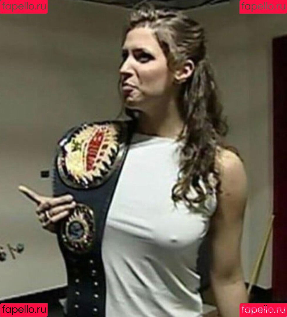 Stephanie McMahon Onlyfans Photo Gallery 