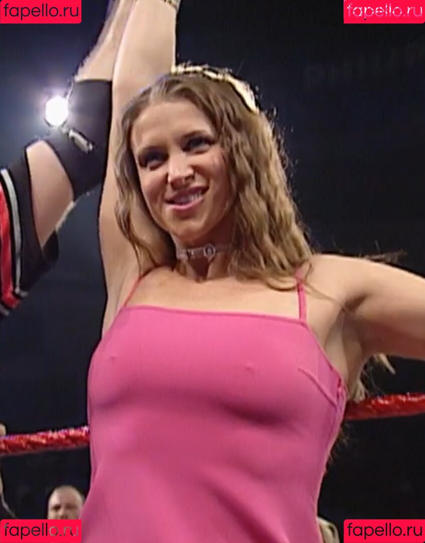 Stephanie McMahon Onlyfans Photo Gallery 