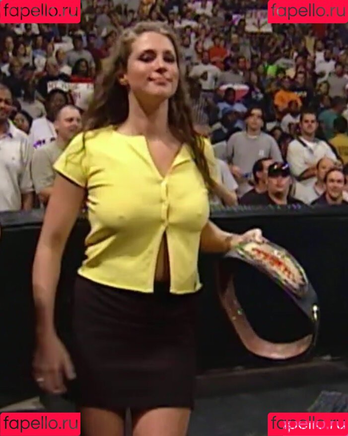 Stephanie McMahon Onlyfans Photo Gallery 