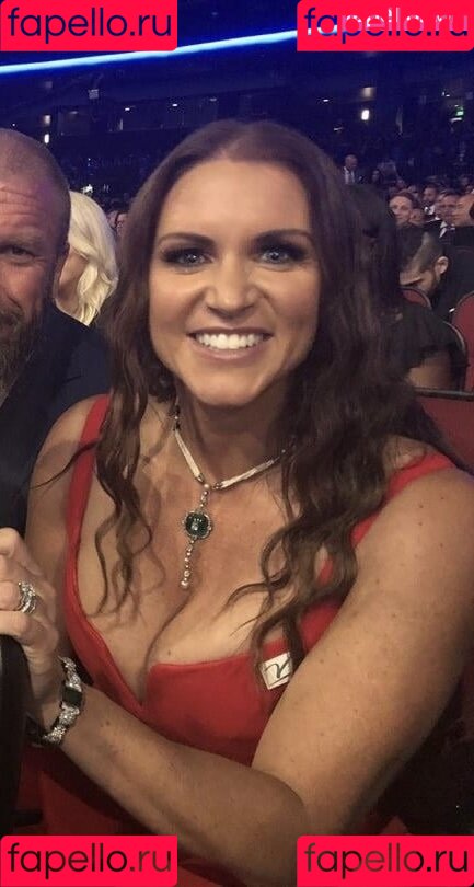 Stephanie McMahon Onlyfans Photo Gallery 