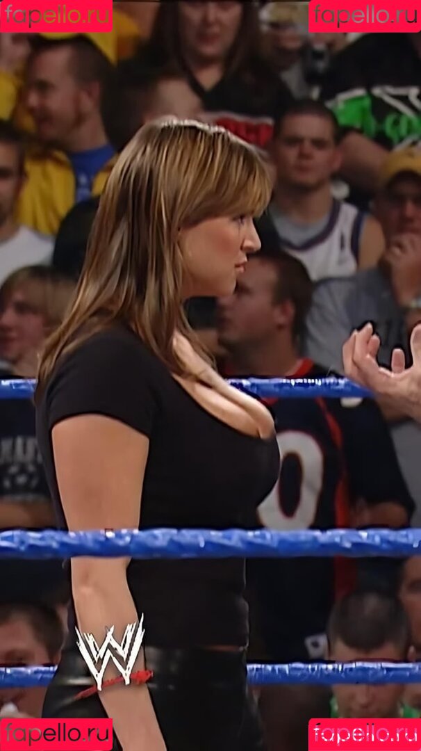 Stephanie McMahon Onlyfans Photo Gallery 