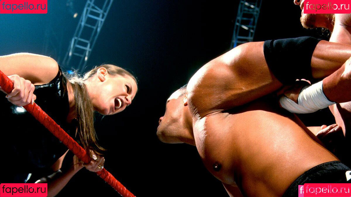 Stephanie McMahon Onlyfans Photo Gallery 