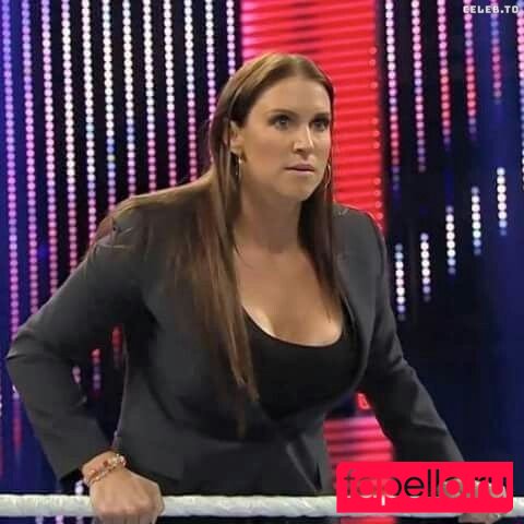 Stephanie McMahon Nude Onlyfans Photo 43