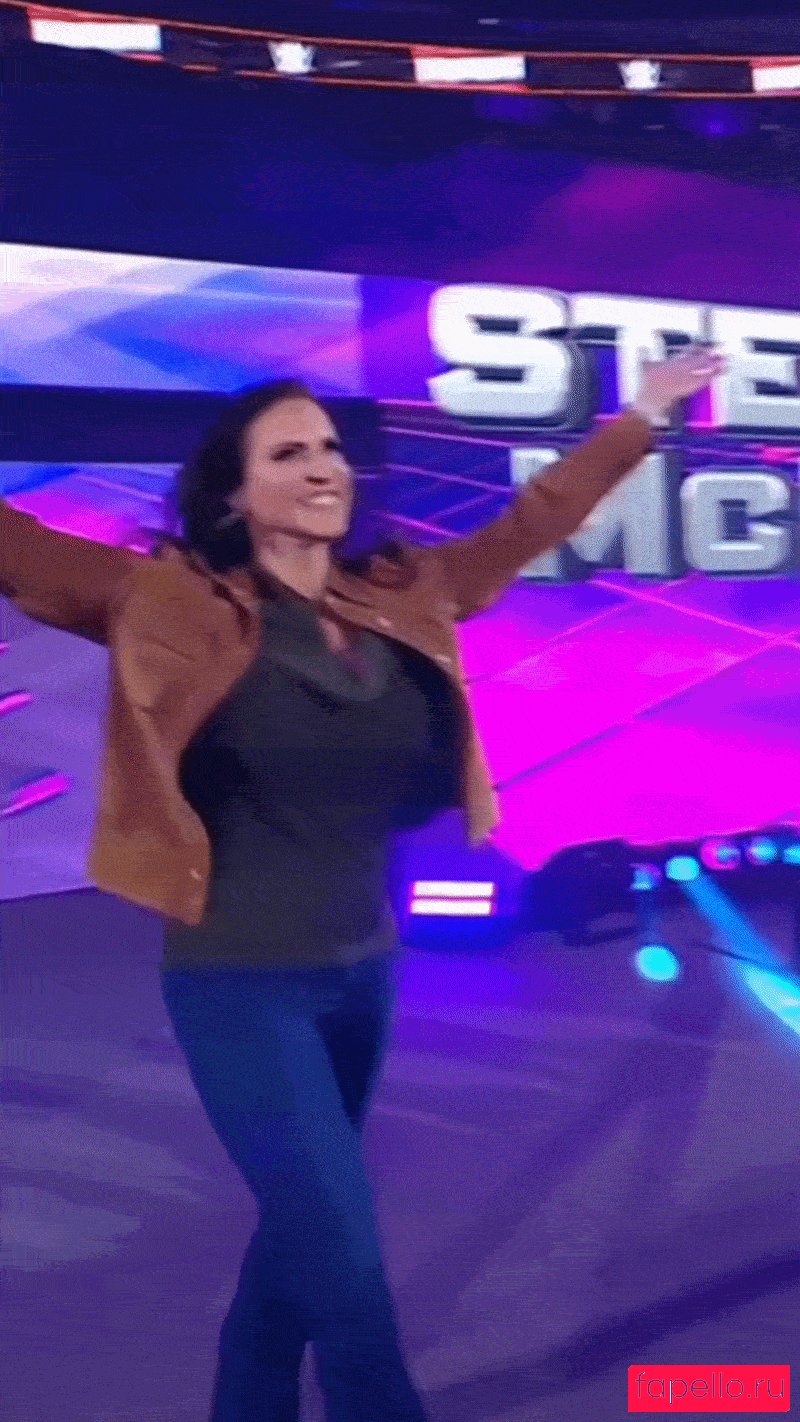 Stephanie McMahon Nude Onlyfans Photo 35