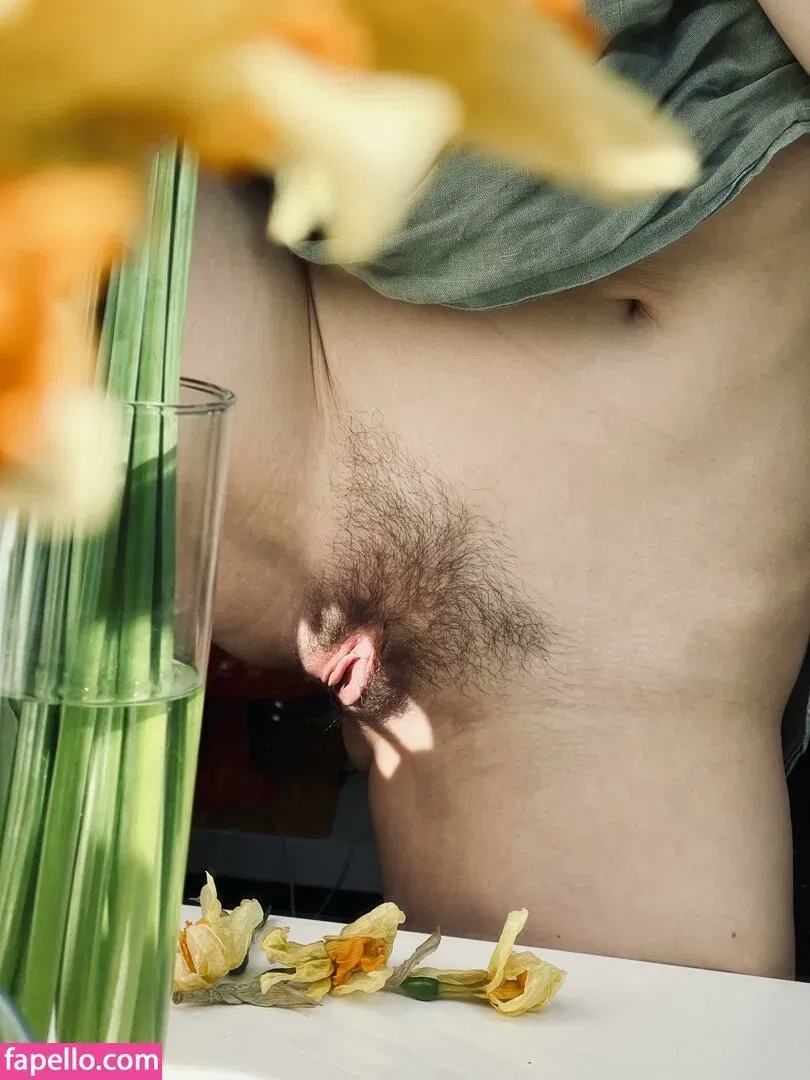 mon_iry Onlyfans Photo Gallery 