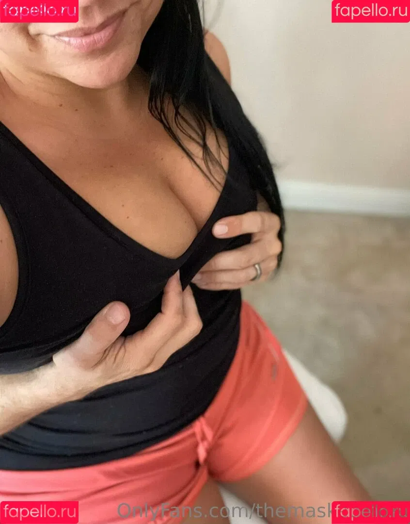 themaskedmrsx Onlyfans Photo Gallery 