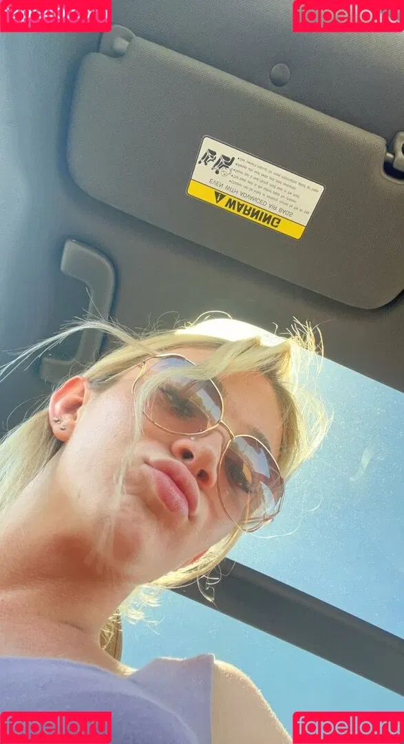 Stella Samore Onlyfans Photo Gallery 