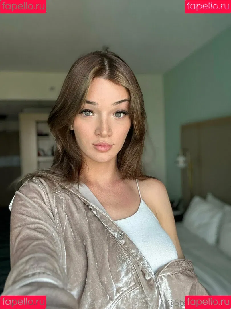 Stella Samore Onlyfans Photo Gallery 