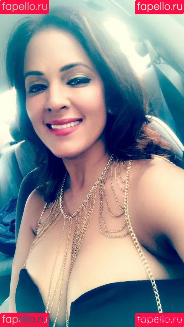 Minakshie Sethii Onlyfans Photo Gallery 