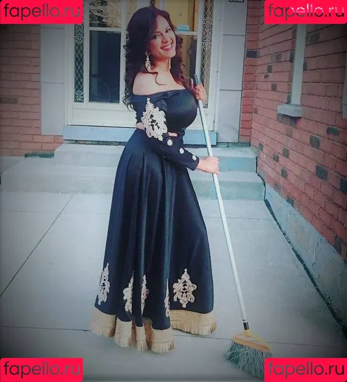 Minakshie Sethii Onlyfans Photo Gallery 