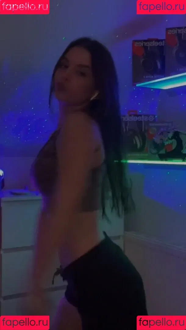Sroka Onlyfans Photo Gallery 