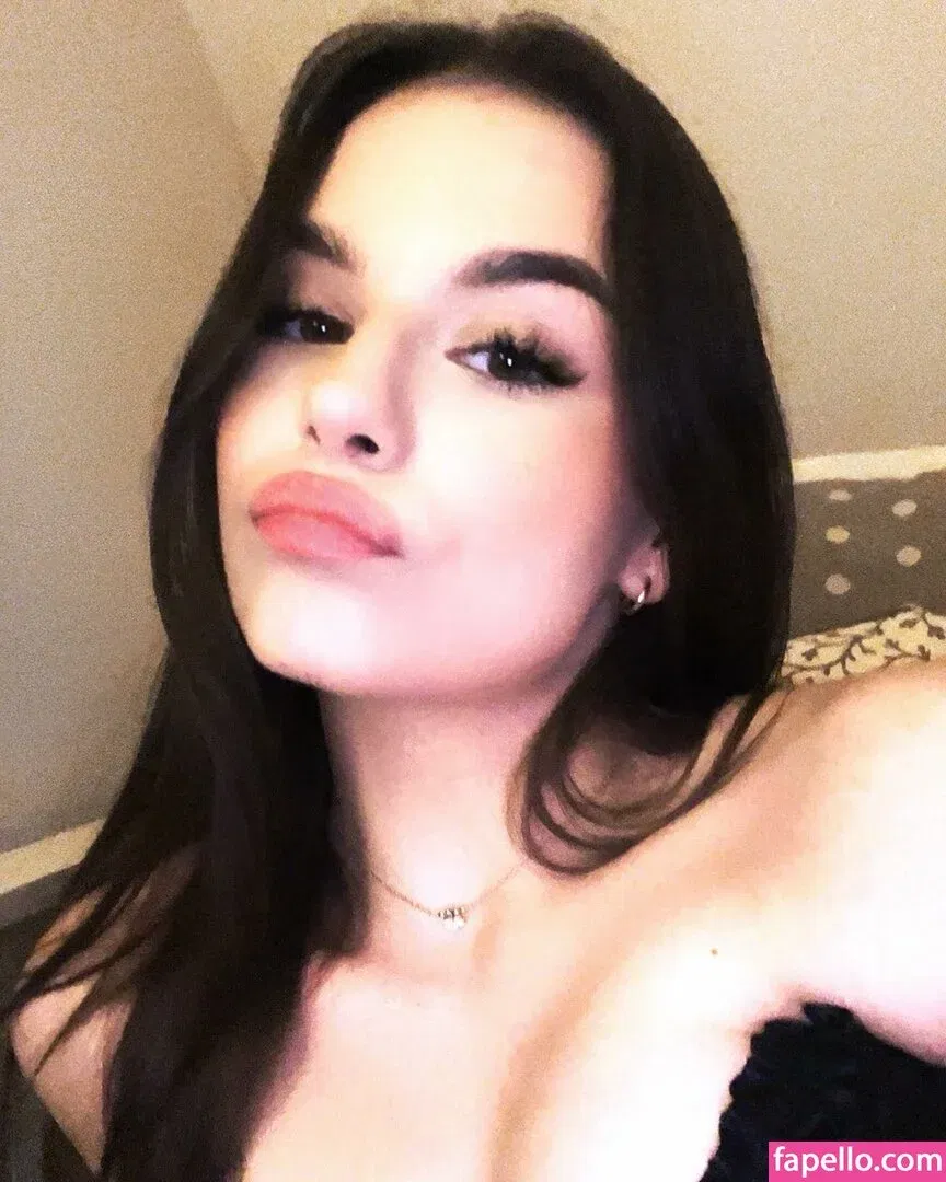 Sroka Onlyfans Photo Gallery 