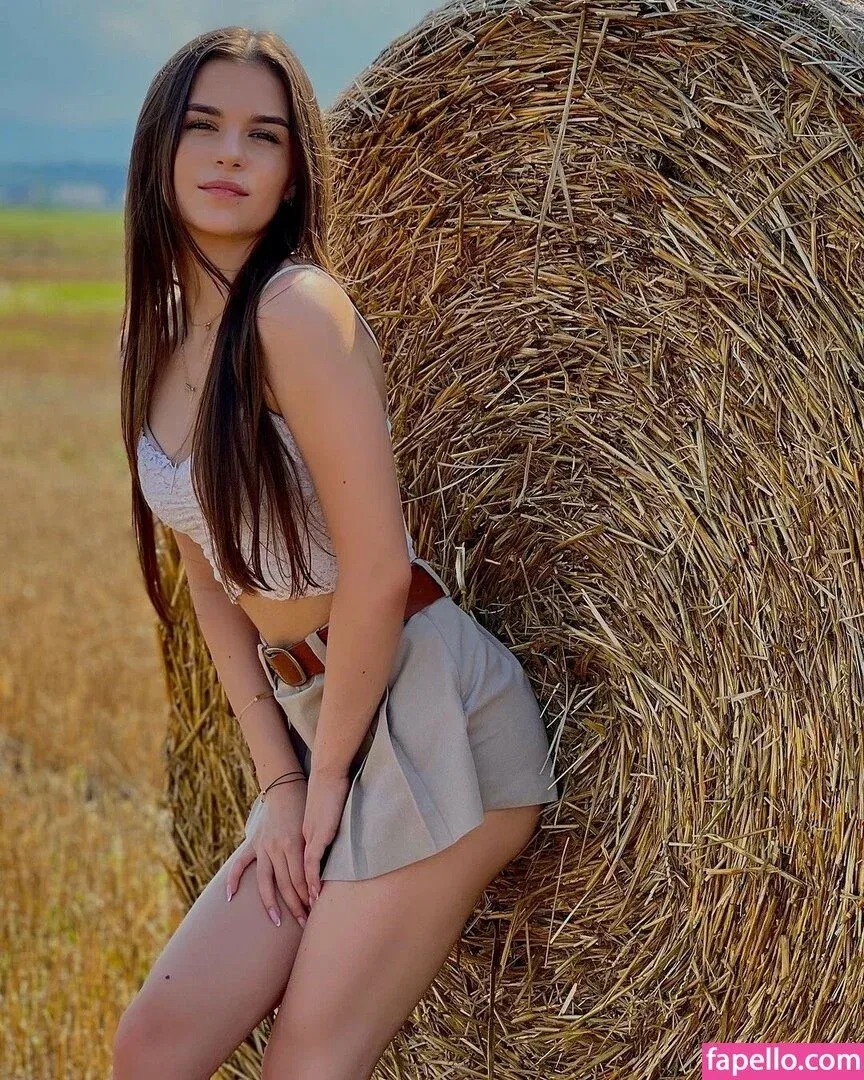 Sroka Onlyfans Photo Gallery 