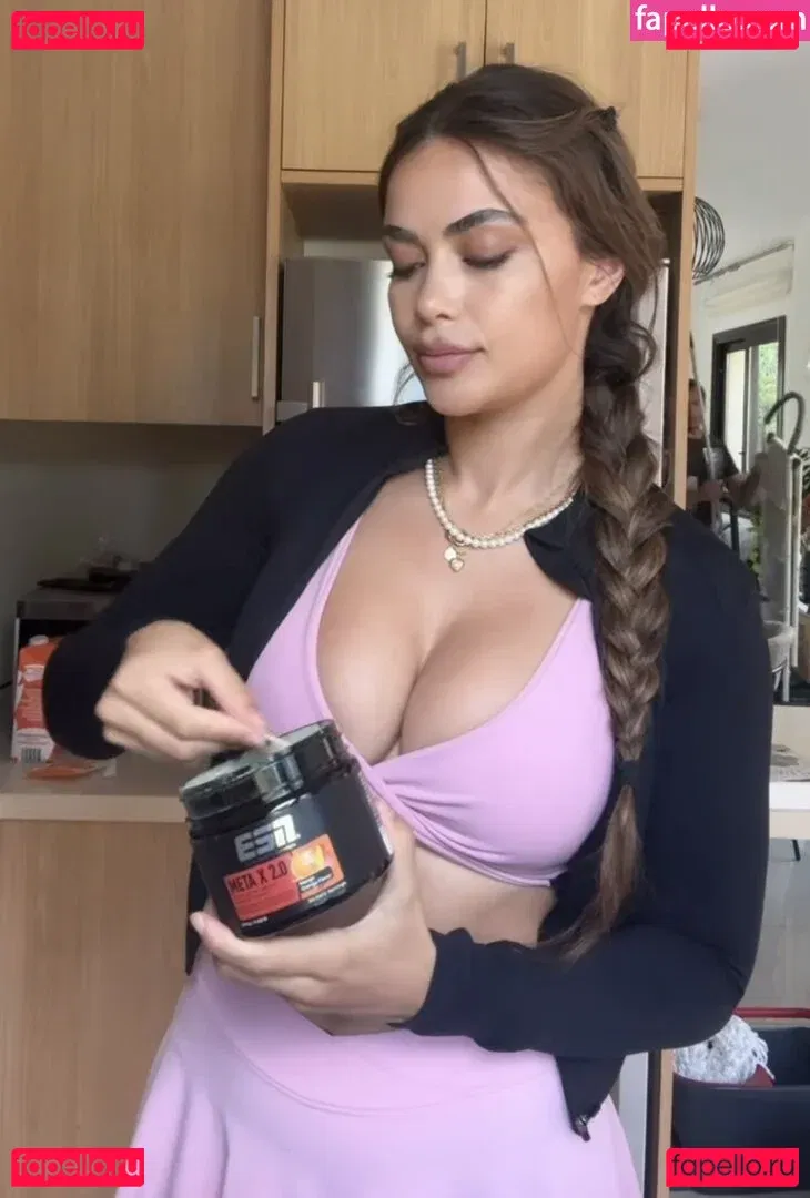 Camilla Nkenke Onlyfans Photo Gallery 