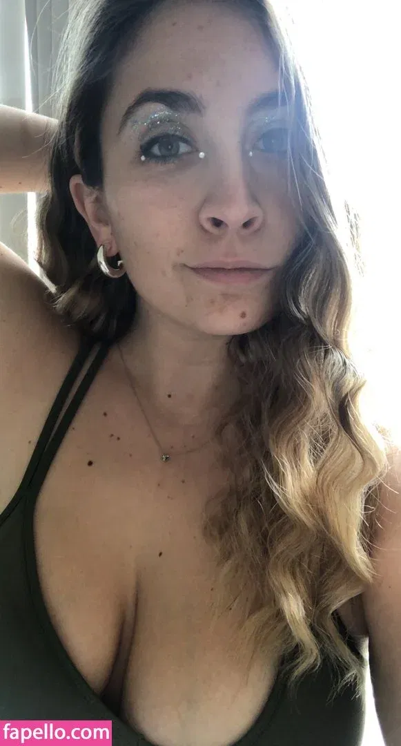 Hellyy_K Onlyfans Photo Gallery 