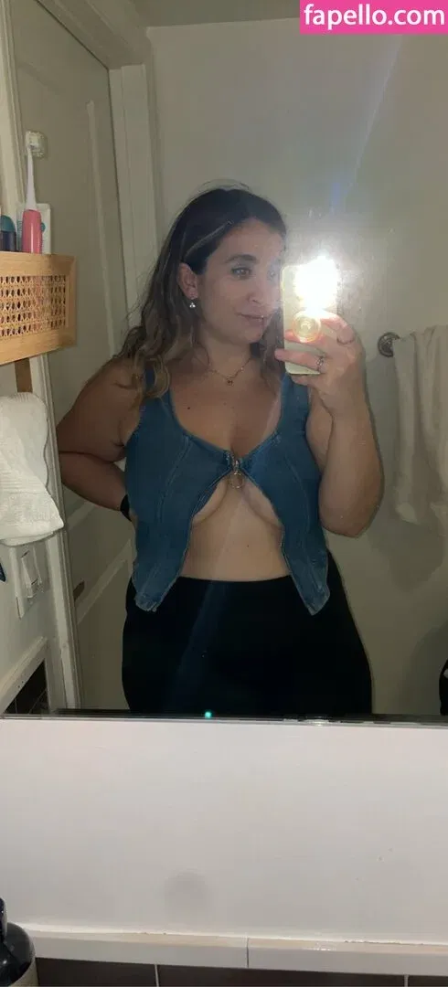 Hellyy_K Onlyfans Photo Gallery 