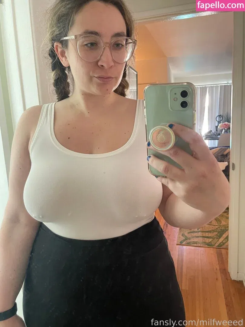 Hellyy_K Onlyfans Photo Gallery 