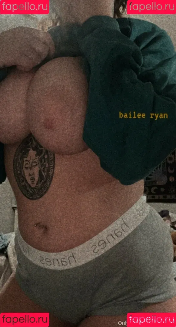 Bailey Ryan Onlyfans Photo Gallery 