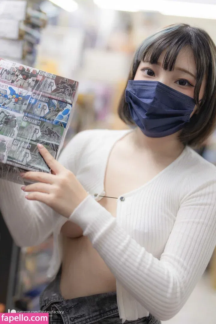 Zell Ching Onlyfans Photo Gallery 