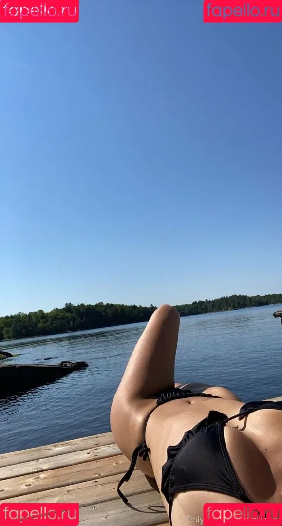 emilyylav Onlyfans Photo Gallery 