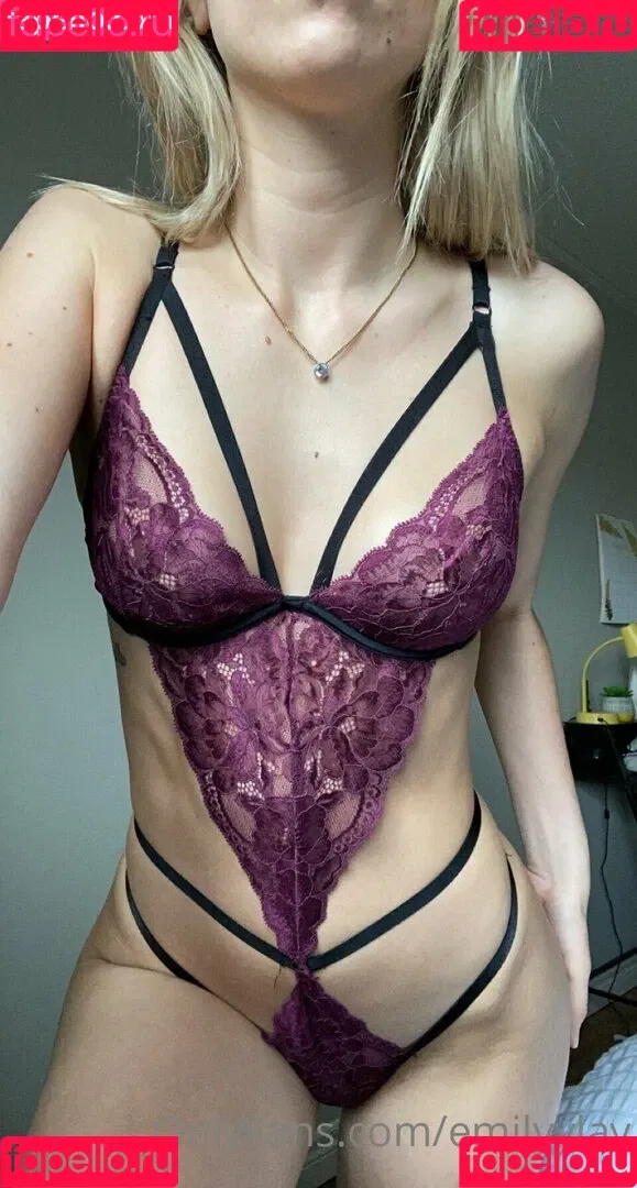 emilyylav Onlyfans Photo Gallery 