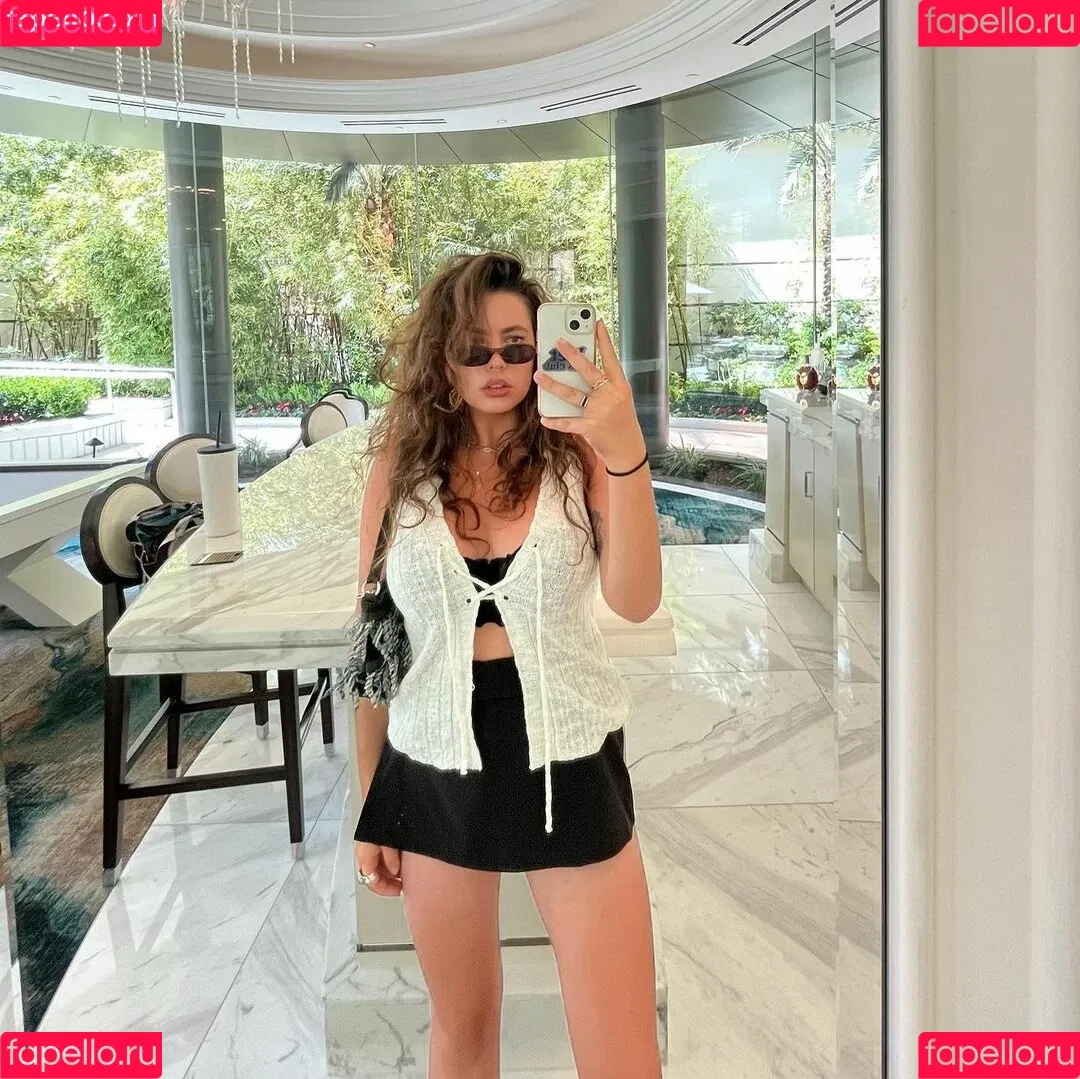 Gwendolyn Fogel Onlyfans Photo Gallery 