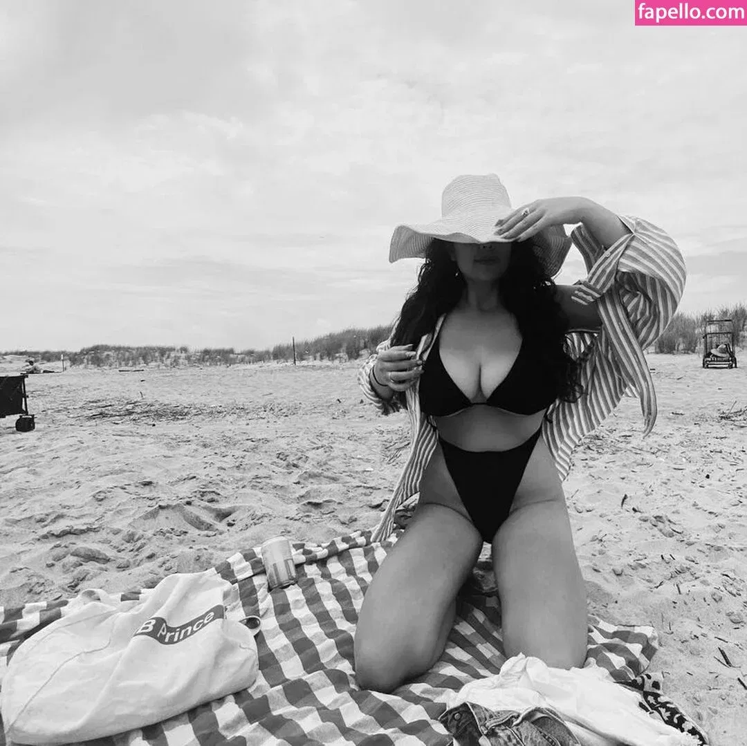 Gwendolyn Fogel Onlyfans Photo Gallery 