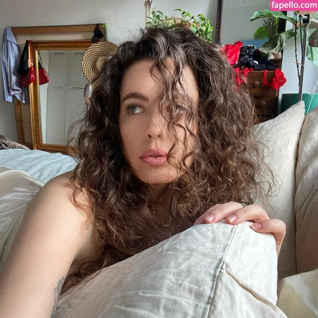 Gwendolyn Fogel Onlyfans Photo Gallery 