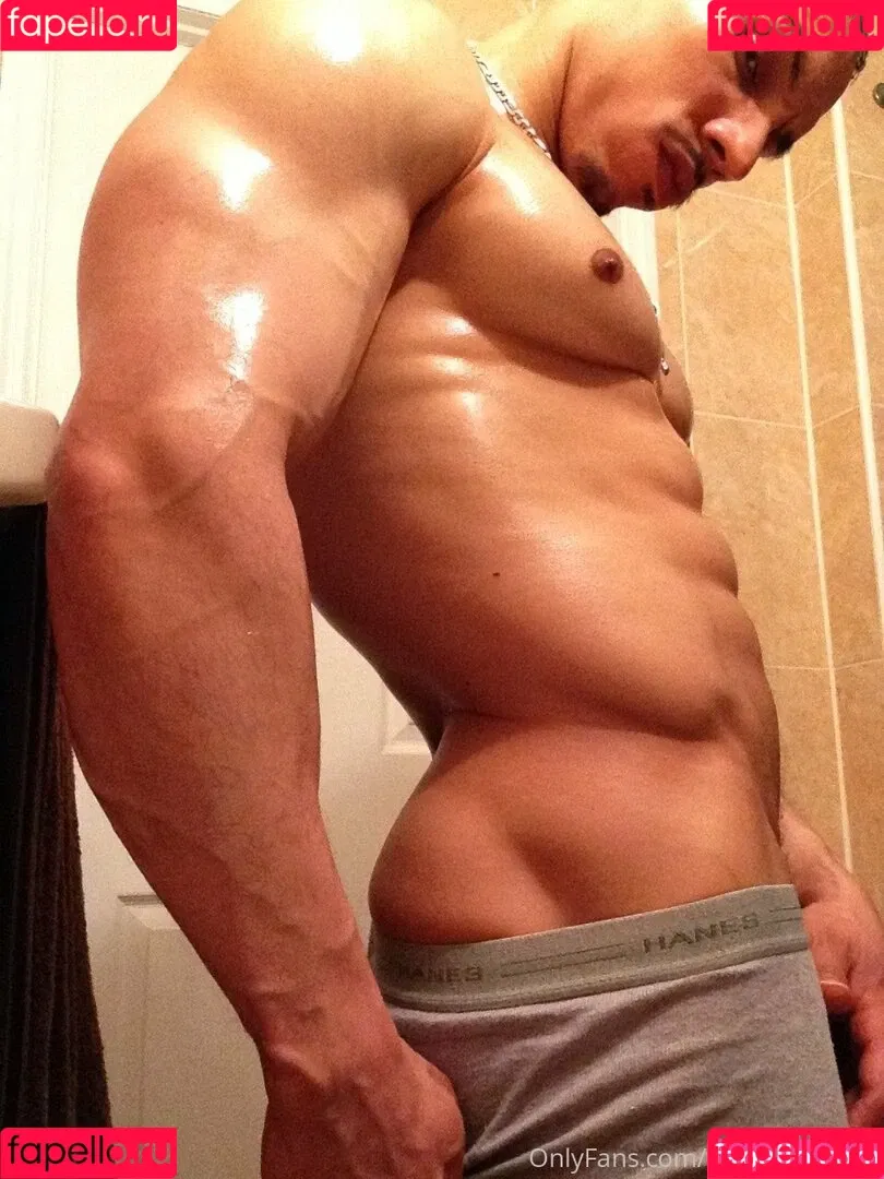 puertorockxxx Onlyfans Photo Gallery 