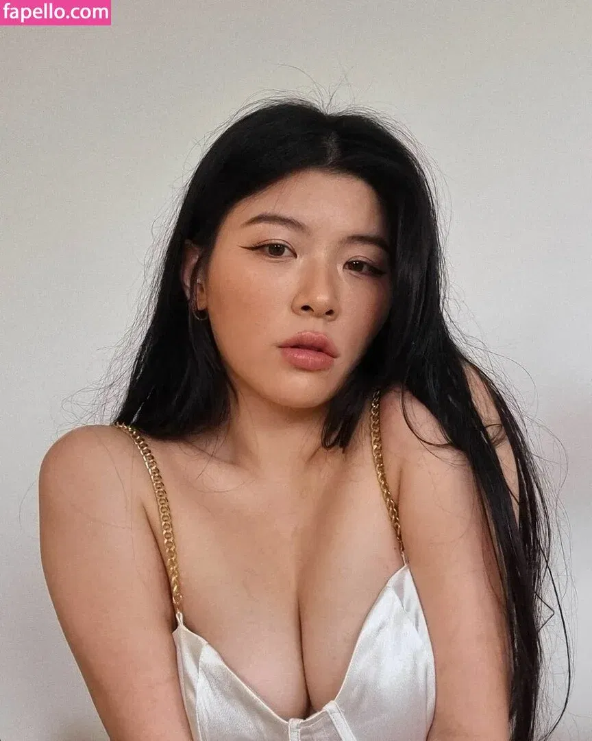 nvtsha Onlyfans Photo Gallery 