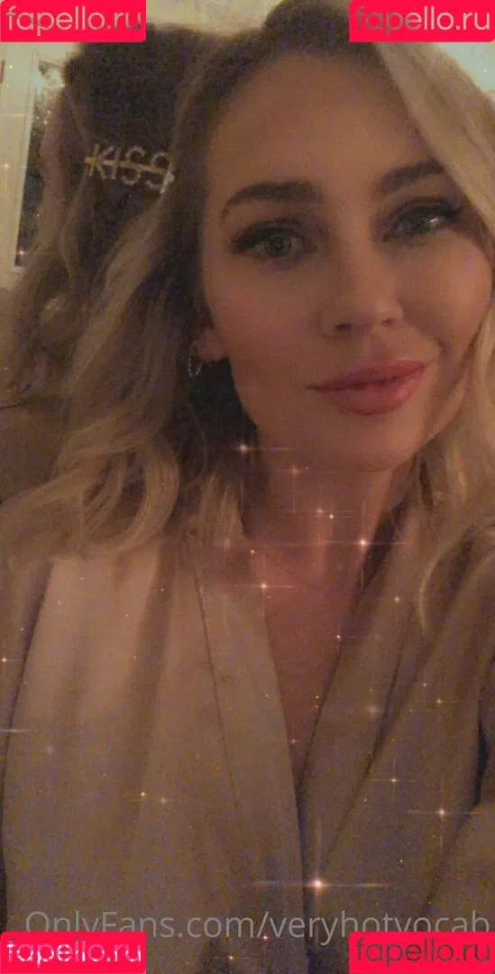 veryhotvocab Onlyfans Photo Gallery 