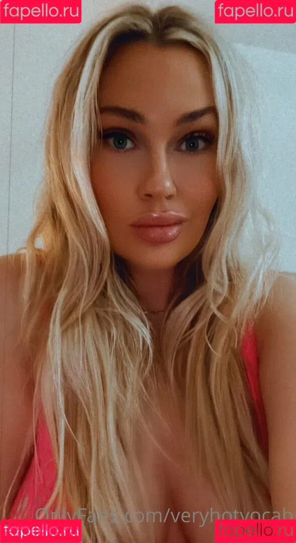 veryhotvocab Onlyfans Photo Gallery 