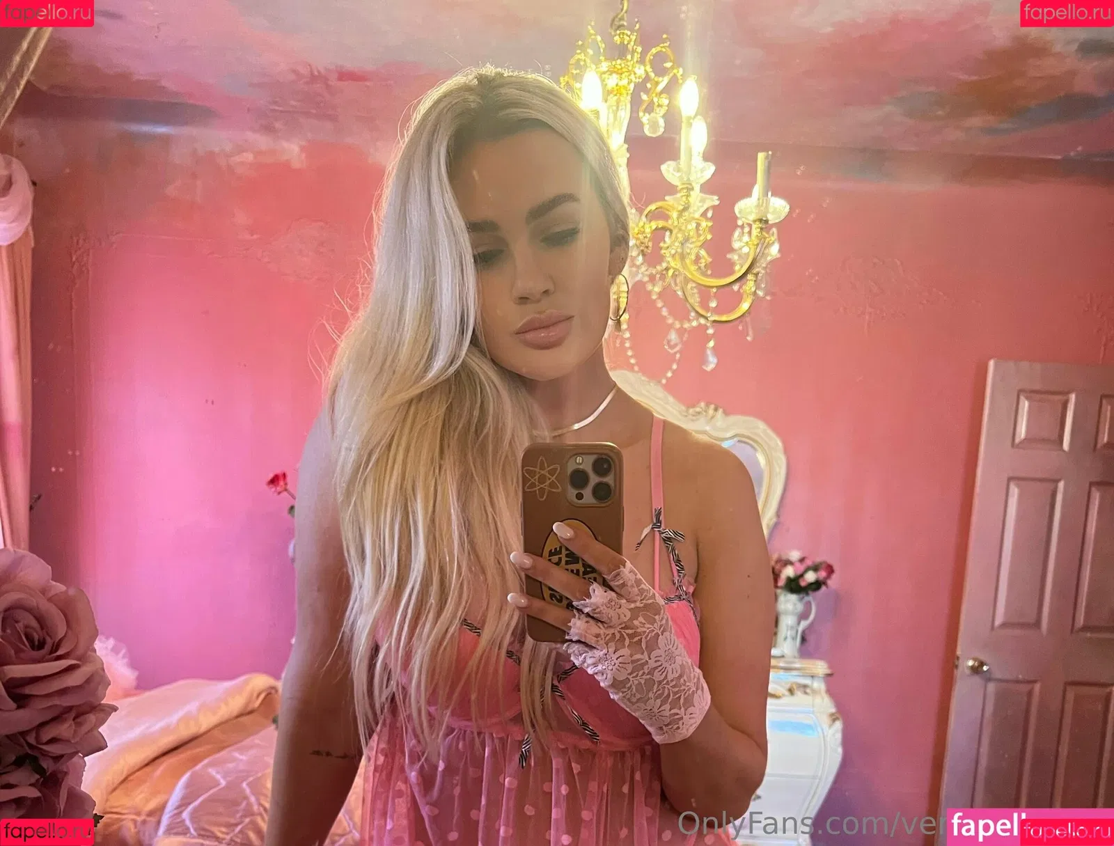 veryhotvocab Onlyfans Photo Gallery 